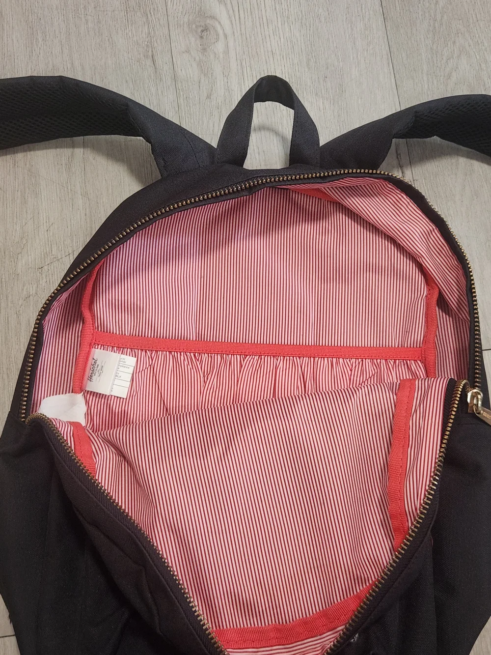 Herschel Supply Company classic herschel
